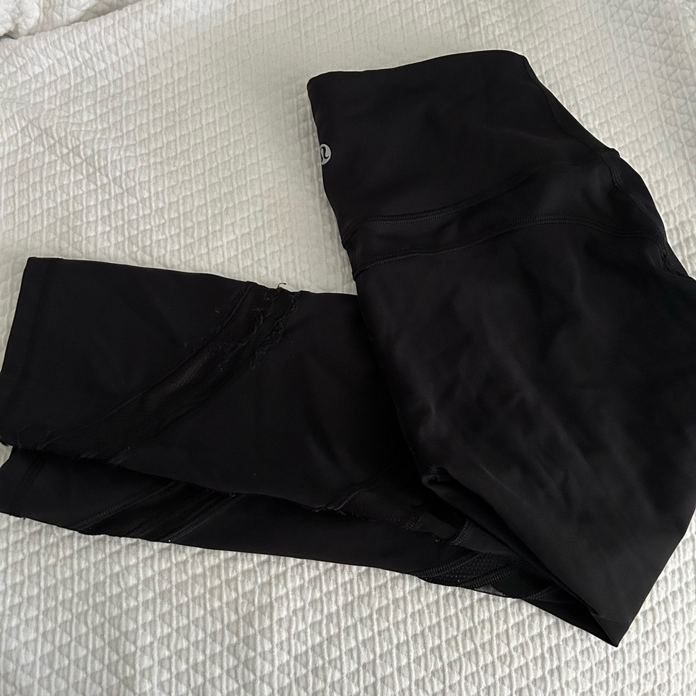 Lululemon cropped leggings